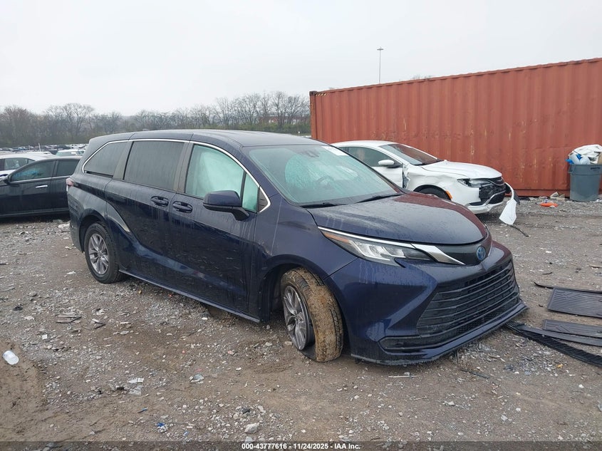 2022 Toyota Sienna Le VIN: 5TDKRKEC0NS077405 Lot: 43777616