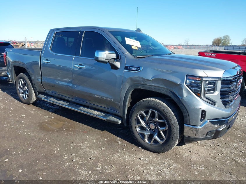 GMC SIERRA 1500 4WD SHORT BOX SLT