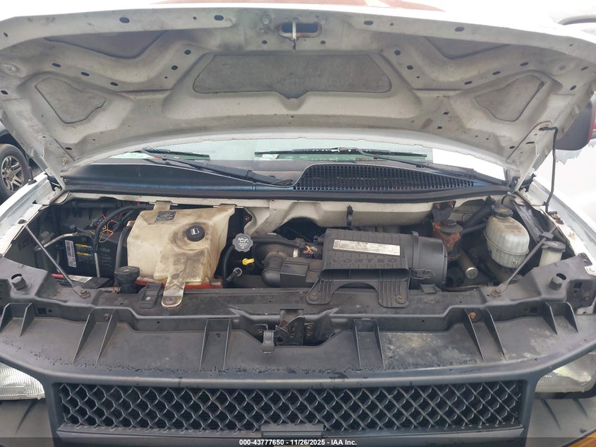 2006 Chevrolet Express Work Van VIN: 1GCFG15T161126319 Lot: 43777650