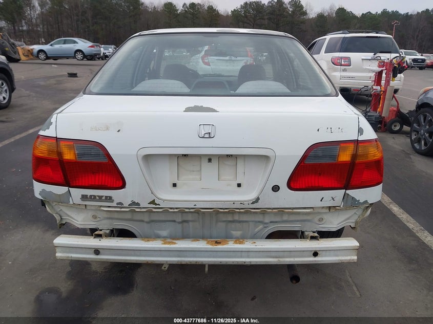 1999 Honda Civic Lx VIN: 2HGEJ6679XH560794 Lot: 43777686