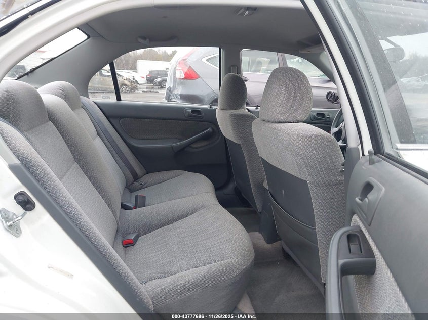 1999 Honda Civic Lx VIN: 2HGEJ6679XH560794 Lot: 43777686