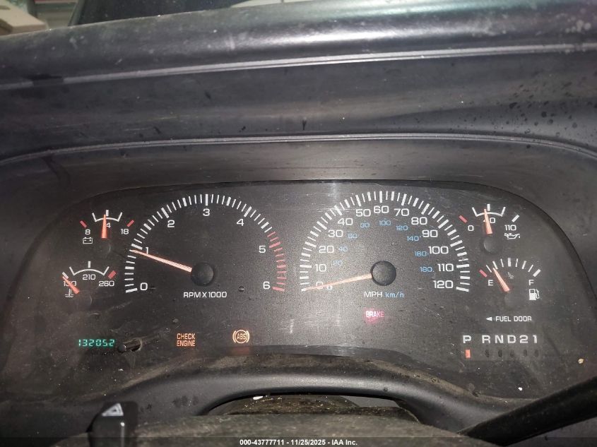 1999 Dodge Dakota Slt/Sport VIN: 1B7FL26X4XS284135 Lot: 43777711