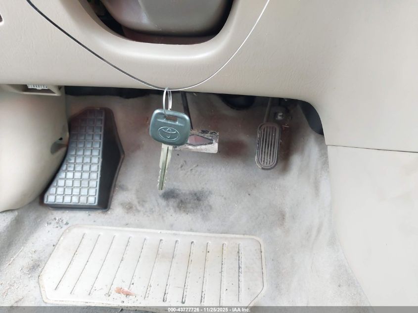 2004 Toyota Corolla Le VIN: 2T1BR32E14C267457 Lot: 43777726