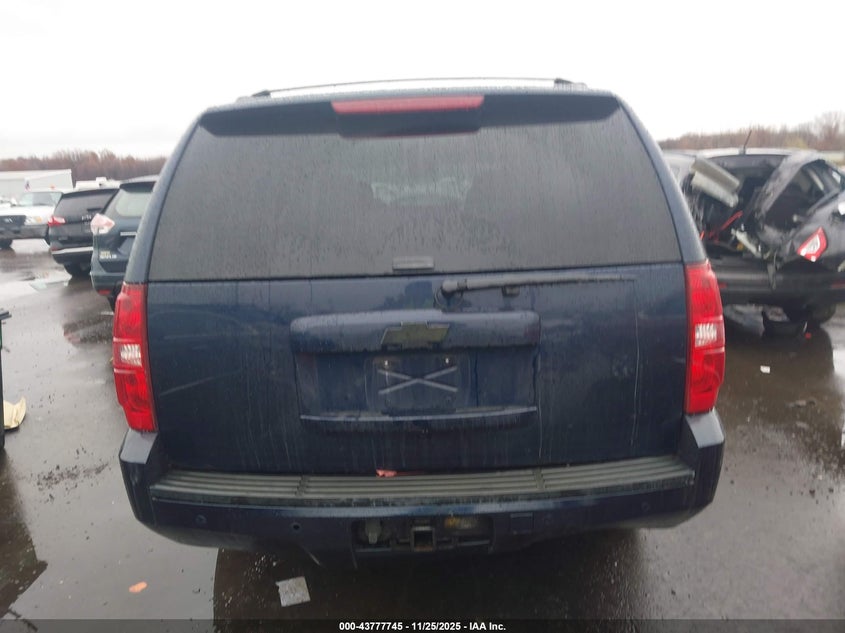 2007 Chevrolet Suburban 1500 Lt VIN: 3GNFK16397G318059 Lot: 43777745