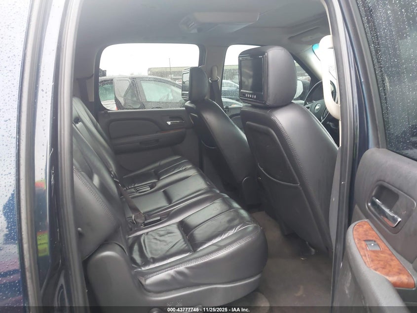 2007 Chevrolet Suburban 1500 Lt VIN: 3GNFK16397G318059 Lot: 43777745