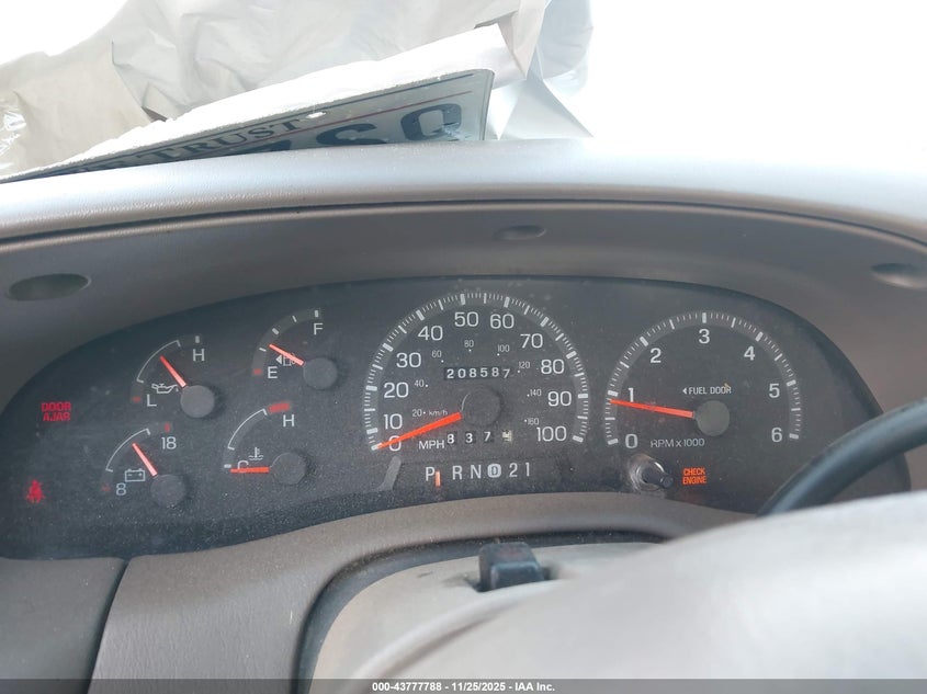 1998 Ford F-150 Lariat/Standard/Xl/Xlt VIN: 1FTRX18L9WNB63104 Lot: 43777788