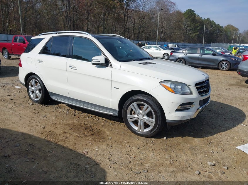 MERCEDES-BENZ M-CLASS 4MATIC