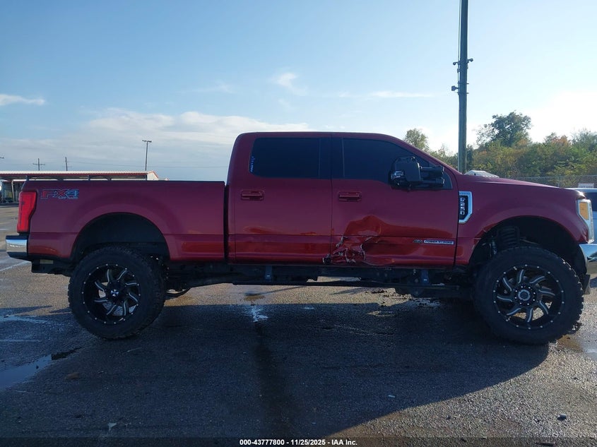 2017 Ford F-250 Lariat VIN: 1FT7W2BT2HEB88437 Lot: 43777800