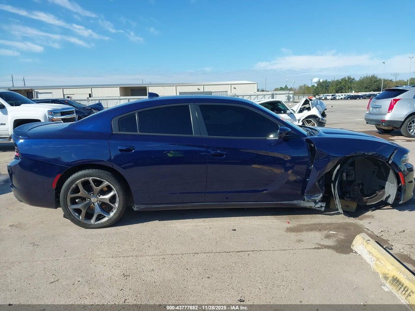 2015 Dodge Charger Sxt VIN: 2C3CDXHG9FH886131 Lot: 43777882
