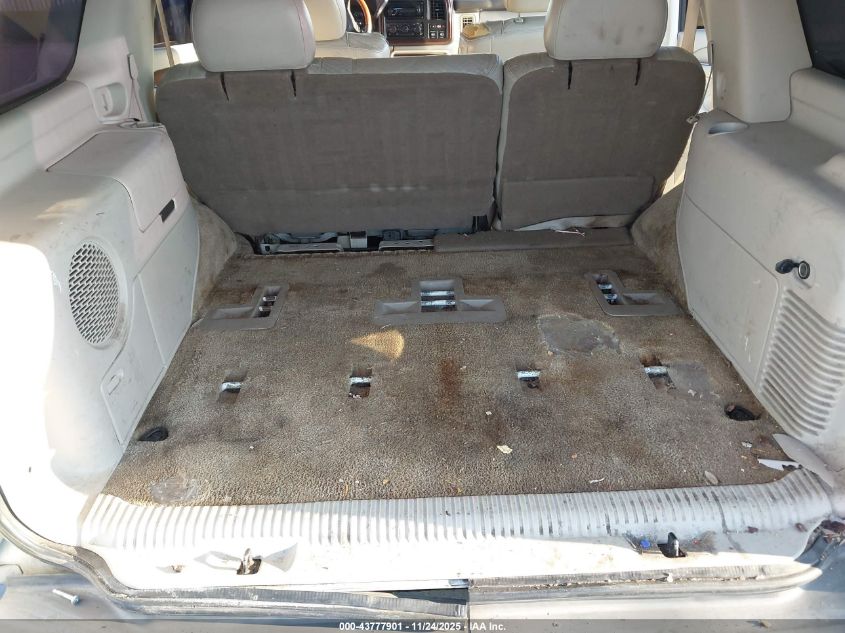 2002 Cadillac Escalade Standard VIN: 1GYEC63T62R130413 Lot: 43777901