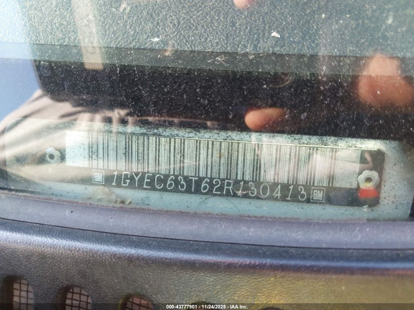 2002 Cadillac Escalade Standard VIN: 1GYEC63T62R130413 Lot: 43777901