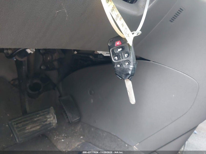 2011 Honda Odyssey Ex-L VIN: 5FNRL5H68BB021655 Lot: 43777924