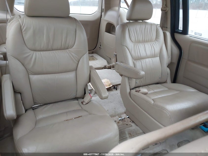 2007 Honda Odyssey Touring VIN: 5FNRL38817B017962 Lot: 43777967