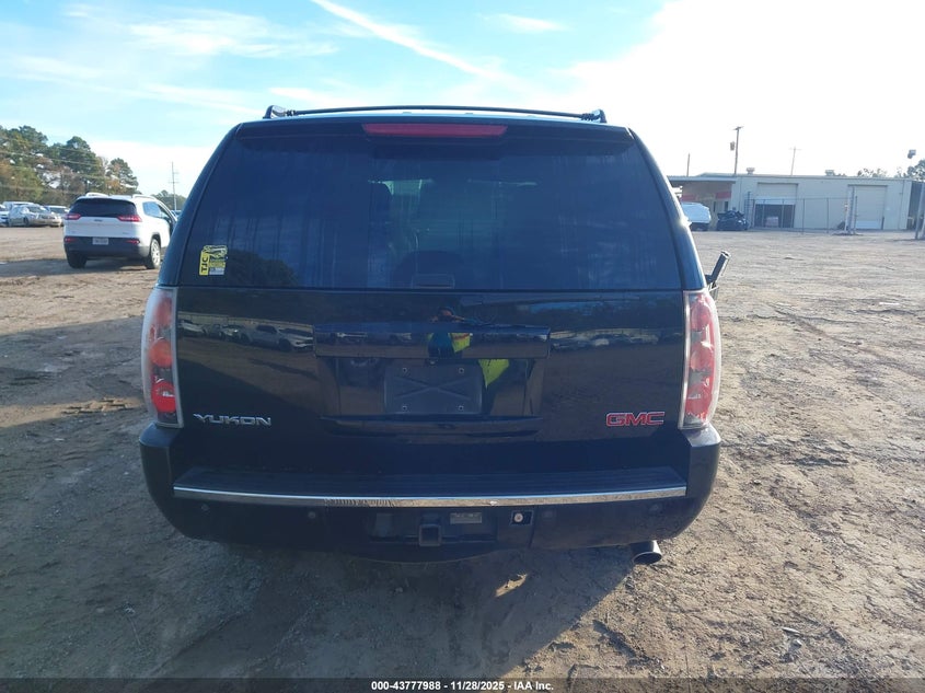 2013 GMC Yukon Denali VIN: 1GKS2EEF4DR368751 Lot: 43777988