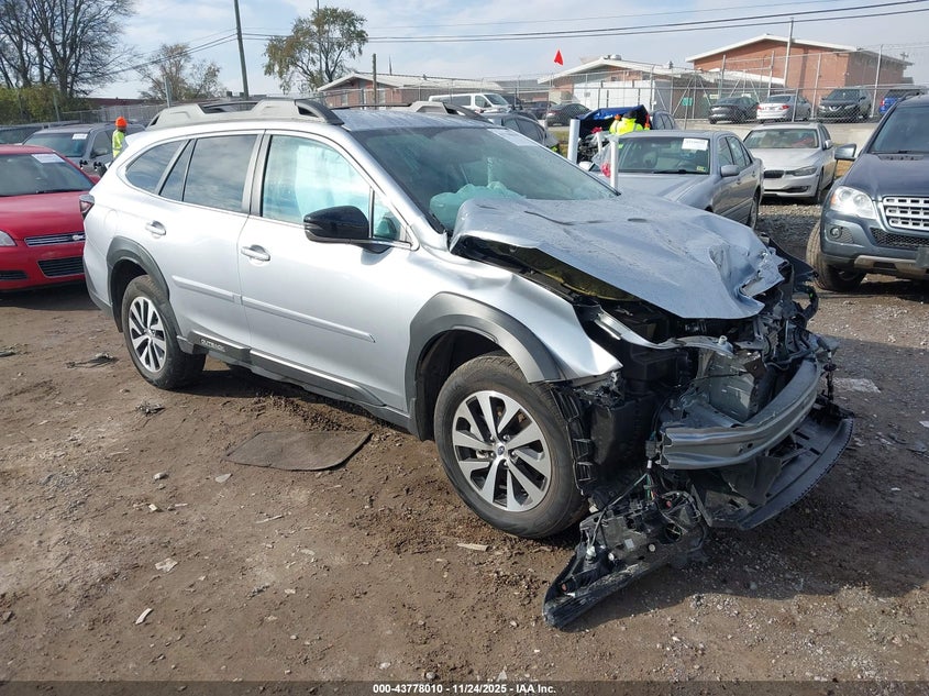 SUBARU OUTBACK PREMIUM