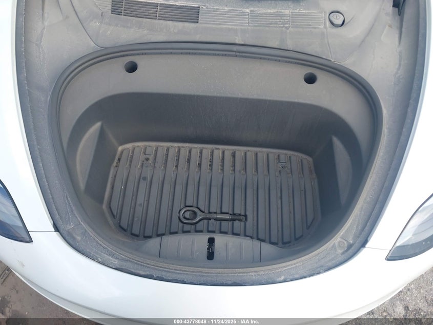 2023 Tesla Model 3 Rear-Wheel Drive VIN: 5YJ3E1EA0PF569643 Lot: 43778048