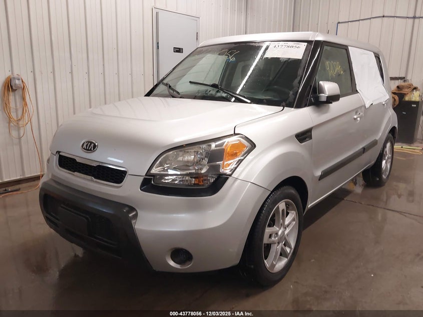 2011 Kia Soul +