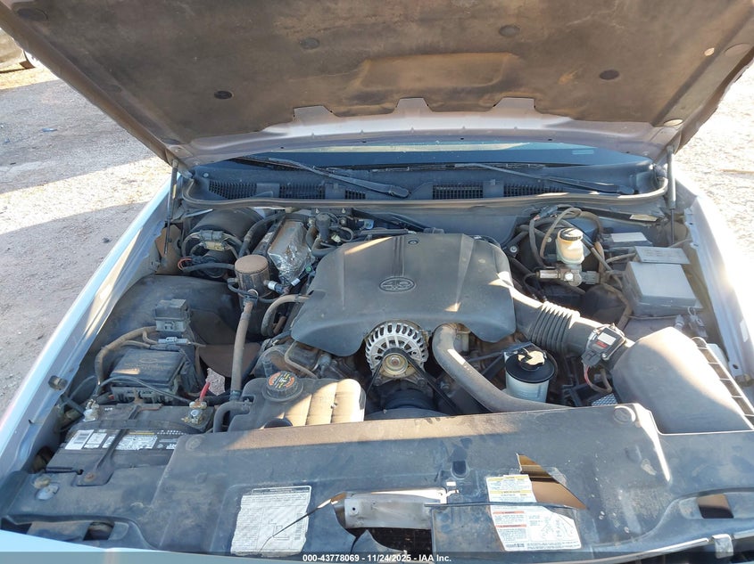 1998 Mercury Grand Marquis VIN: 2MEFM75W6WX698448 Lot: 43778069