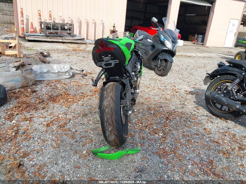 2025 Kawasaki Zx636 K VIN: JKBZXJK11SA011476 Lot: 43778070