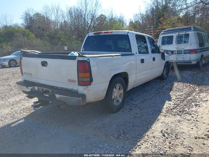 2GTEC13T551391070 2005 GMC SIERRA photo no. 4