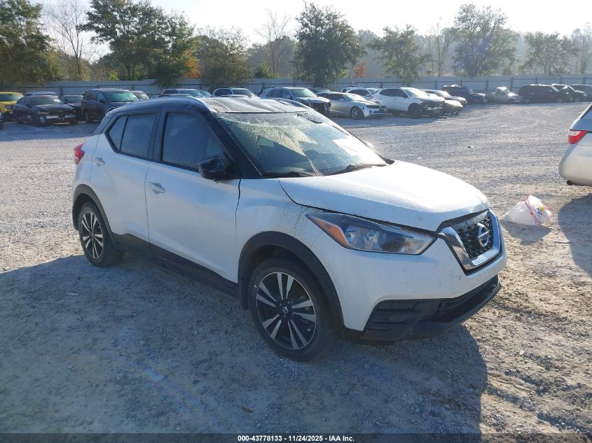NISSAN KICKS SV