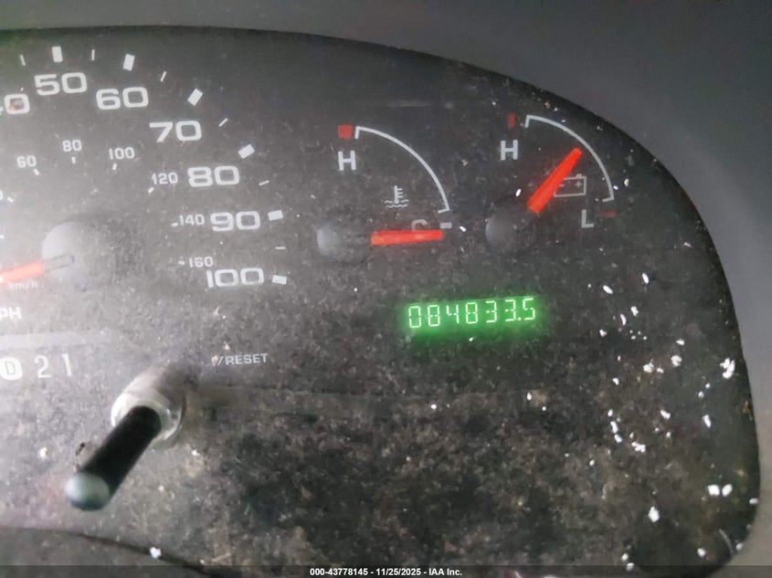 2004 Ford E-350 Cutaway Standard VIN: 1FDWE35L34HA86844 Lot: 43778145