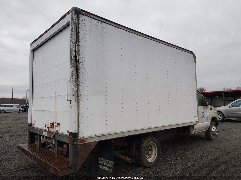 2004 Ford E-350 Cutaway Standard VIN: 1FDWE35L34HA86844 Lot: 43778145