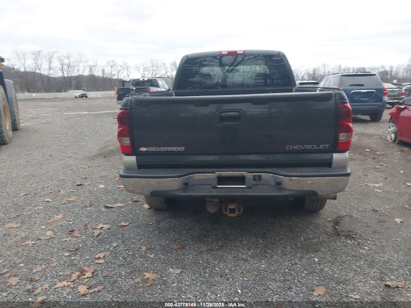 2005 Chevrolet Silverado 1500 Z71 VIN: 1GCEK19ZX5Z182011 Lot: 43778149