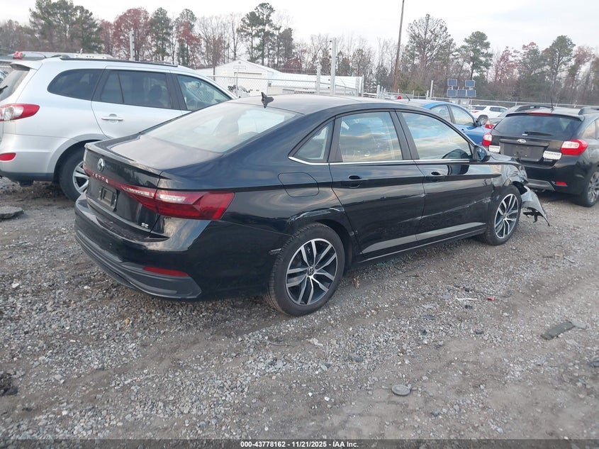 3VW7X7BU7SM056470 2025 VOLKSWAGEN JETTA photo no. 4