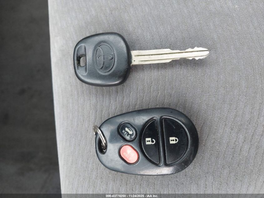 2008 Toyota Camry Solara Se VIN: 4T1CE30P18U765201 Lot: 43778258