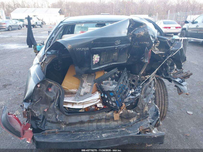 2002 Hyundai Elantra Gls VIN: KMHDN45D22U467627 Lot: 43778275