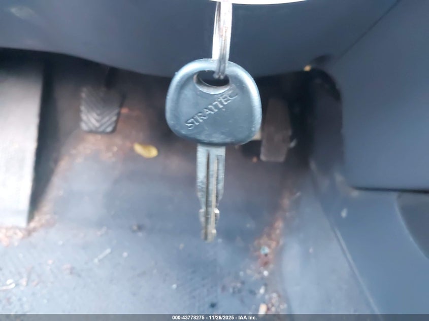 2002 Hyundai Elantra Gls VIN: KMHDN45D22U467627 Lot: 43778275