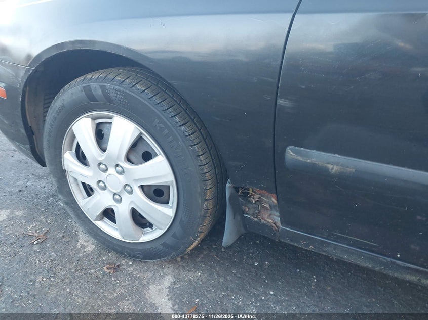 2002 Hyundai Elantra Gls VIN: KMHDN45D22U467627 Lot: 43778275