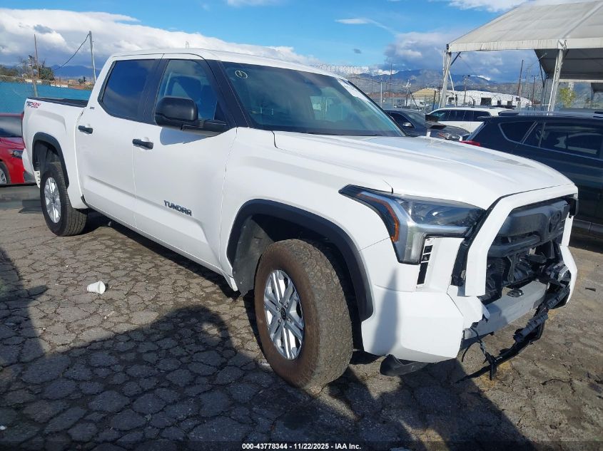 TOYOTA TUNDRA SR5
