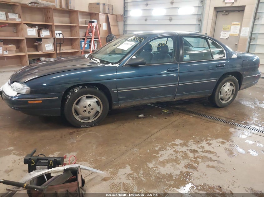 2G1WL52M1T1157472 1996 CHEVROLET LUMINA photo no. 2