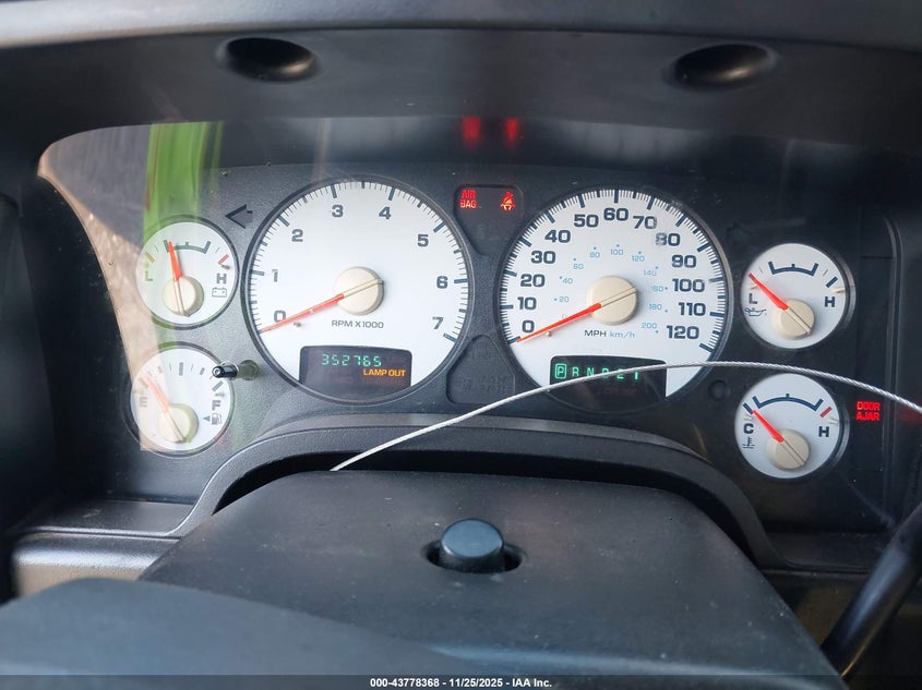 2005 Dodge Ram 1500 Slt/Laramie VIN: 1D7HA18N55S274253 Lot: 43778368