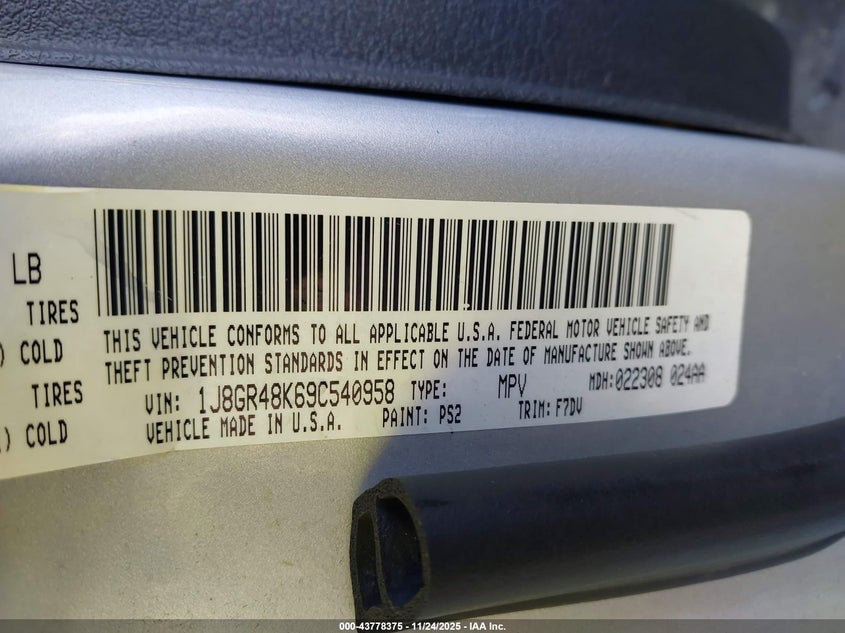 2009 Jeep Grand Cherokee Laredo VIN: 1J8GR48K69C540958 Lot: 43778375