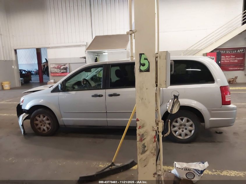 2008 Chrysler Town & Country Lx VIN: 2A8HR44H88R727414 Lot: 43778461