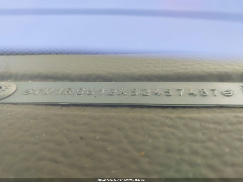 2005 Volvo S60 2.4 VIN: YV1RS612X52457487 Lot: 43778465