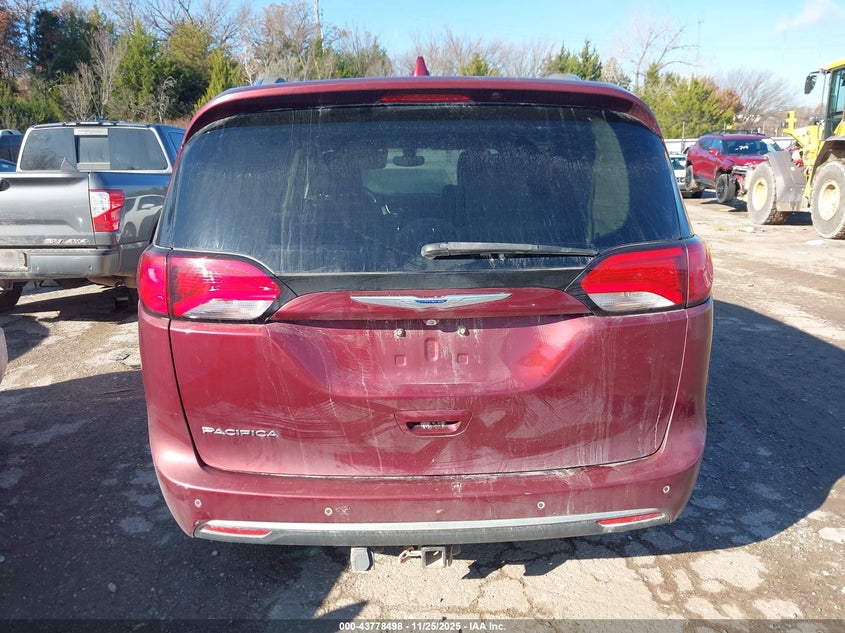 2019 Chrysler Pacifica Touring L VIN: 2C4RC1BG7KR732603 Lot: 43778498