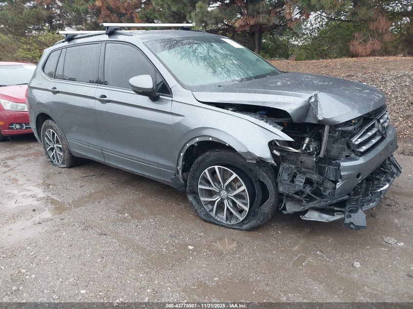 VOLKSWAGEN TIGUAN 2.0T S