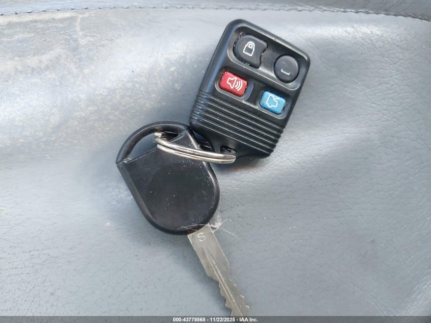 2008 Ford Mustang V6 Deluxe/V6 Premium VIN: 1ZVHT80N285201088 Lot: 43778568