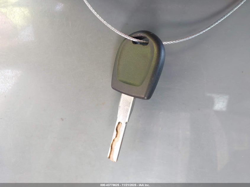 2012 Volkswagen Gti 4-Door VIN: WVWHD7AJ6CW262646 Lot: 43778625