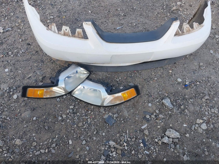 2004 Ford Mustang Mach 1 VIN: 1FAFP42R64F233575 Lot: 43778666