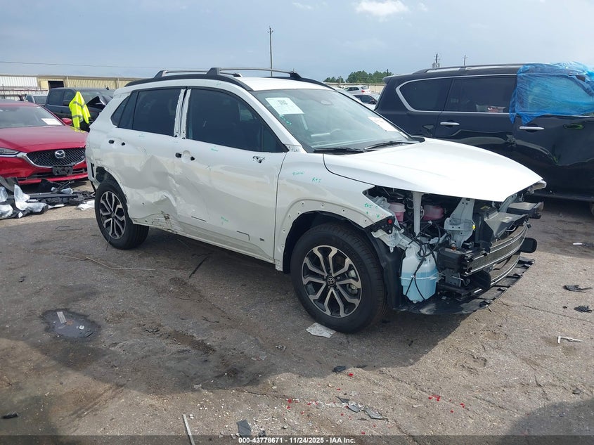 TOYOTA COROLLA CROSS HYBRID SE