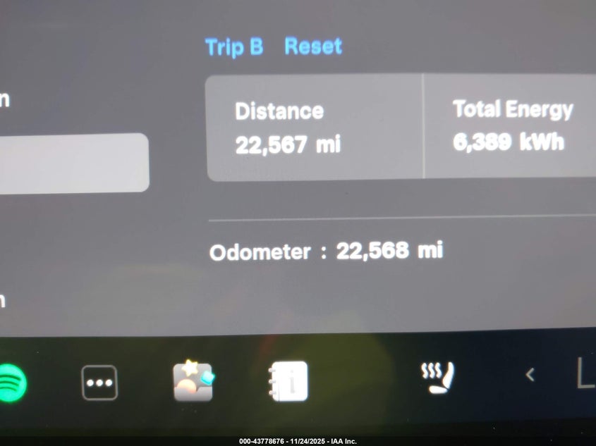 2025 Tesla Model 3 Performance VIN: 5YJ3E1ET5SF985407 Lot: 43778676