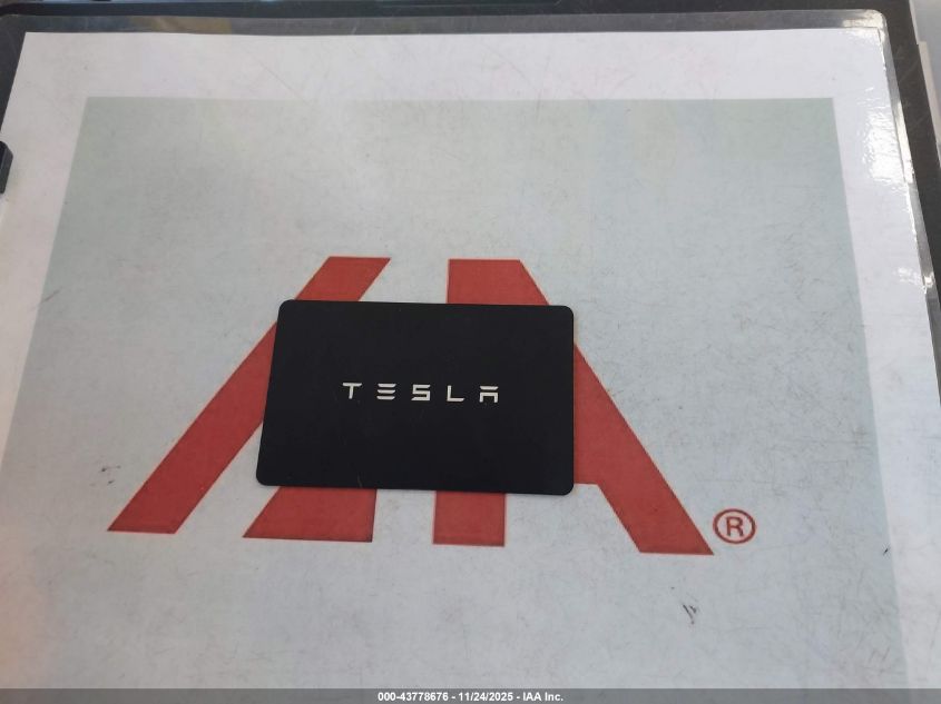 2025 Tesla Model 3 Performance VIN: 5YJ3E1ET5SF985407 Lot: 43778676