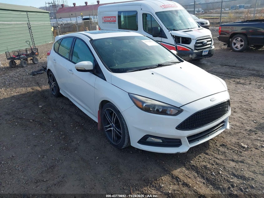 FORD FOCUS ST