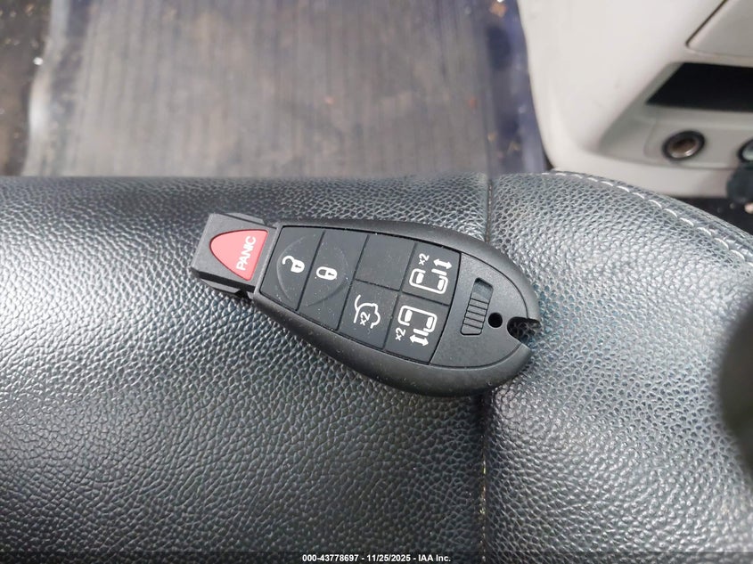 2012 Chrysler Town & Country Touring VIN: 2C4RC1BG9CR337369 Lot: 43778697