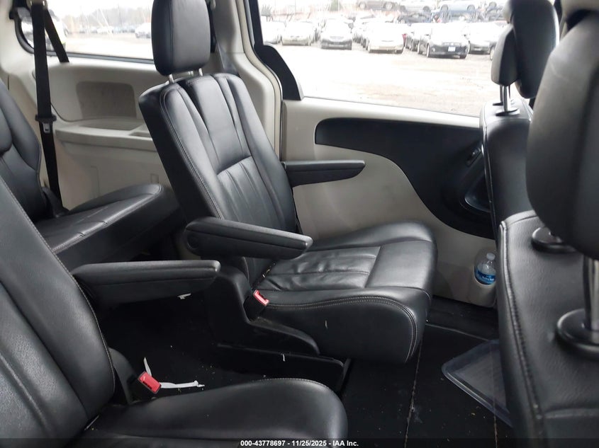 2012 Chrysler Town & Country Touring VIN: 2C4RC1BG9CR337369 Lot: 43778697